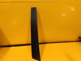 bontott TOYOTA RAV 4 Jobb első Ajtó Díszléc