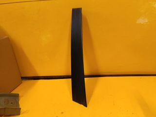 bontott TOYOTA RAV 4 Jobb első Ajtó Díszléc