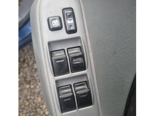 bontott TOYOTA RAV 4 Jobb első Ajtó (Üres lemez)