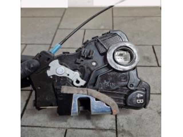 bontott TOYOTA RAV 4 Jobb első Ajtózár