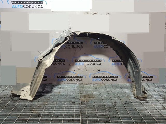 bontott TOYOTA RAV 4 Jobb első Dobbetét (Kerékjárati, Műanyag)