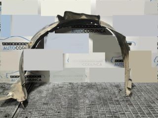 bontott TOYOTA RAV 4 Jobb első Dobbetét (Kerékjárati, Műanyag)