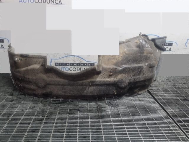 bontott TOYOTA RAV 4 Jobb első Dobbetét (Kerékjárati, Műanyag)