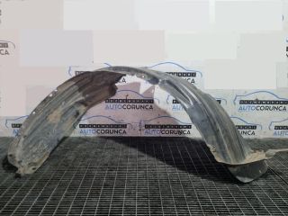 bontott TOYOTA RAV 4 Jobb első Dobbetét (Kerékjárati, Műanyag)