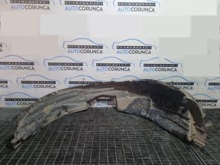 bontott TOYOTA RAV 4 Jobb első Dobbetét (Kerékjárati, Műanyag)