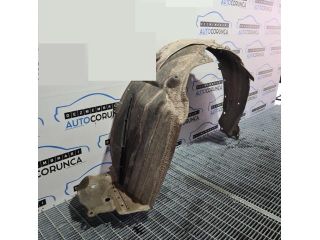 bontott TOYOTA RAV 4 Jobb első Dobbetét (Kerékjárati, Műanyag)