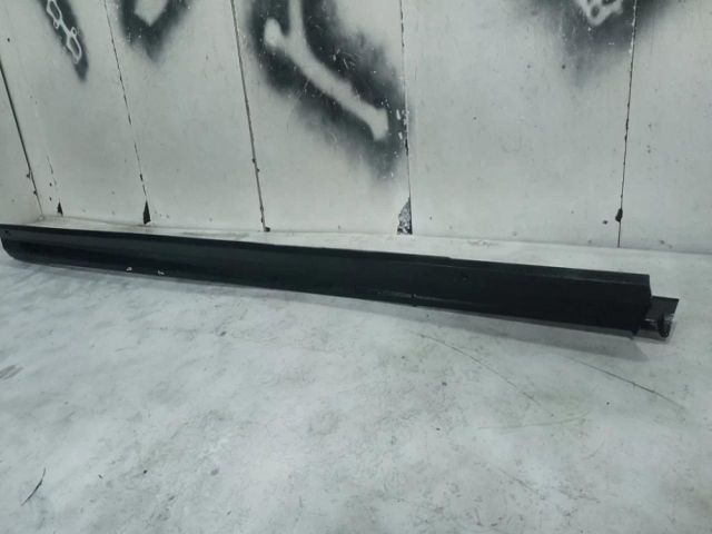 bontott TOYOTA RAV 4 Jobb első Küszöb Díszléc