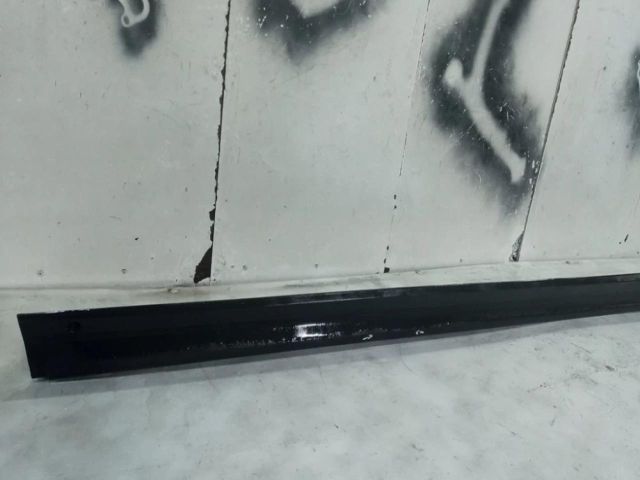 bontott TOYOTA RAV 4 Jobb első Küszöb Díszléc