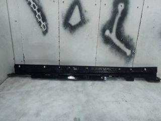 bontott TOYOTA RAV 4 Jobb első Küszöb Díszléc