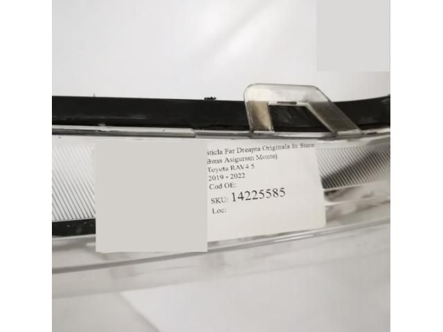 bontott TOYOTA RAV 4 Jobb első Lámpabúra