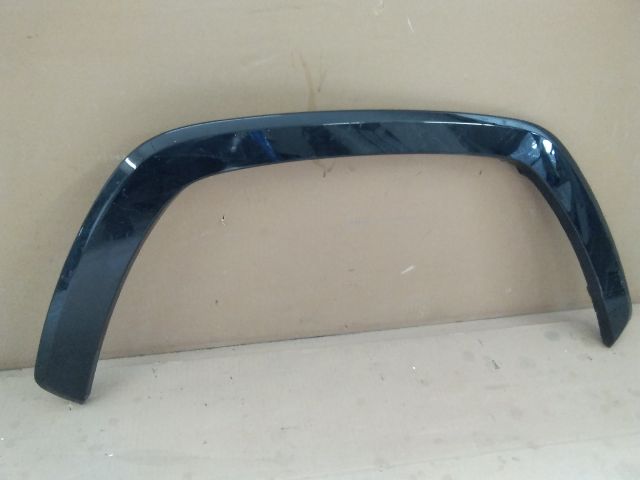 bontott TOYOTA RAV 4 Jobb első Sárvédő Díszléc