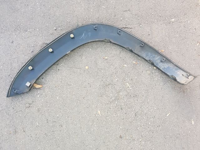 bontott TOYOTA RAV 4 Jobb első Sárvédő Szélesítő