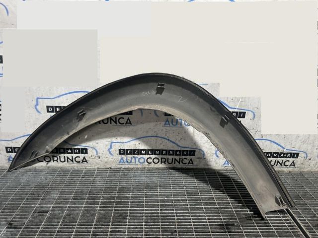 bontott TOYOTA RAV 4 Jobb első Sárvédő Szélesítő