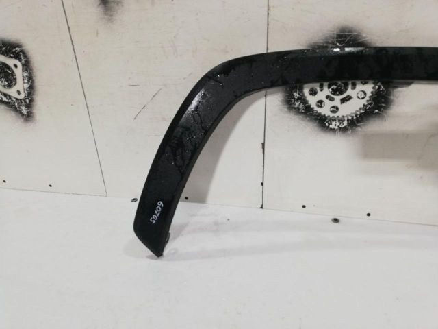 bontott TOYOTA RAV 4 Jobb első Sárvédő Szélesítő