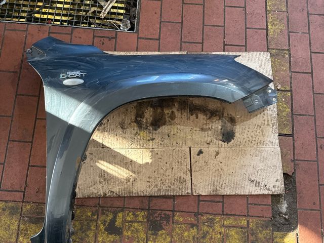 bontott TOYOTA RAV 4 Jobb első Sárvédő