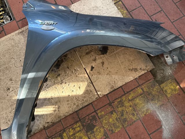 bontott TOYOTA RAV 4 Jobb első Sárvédő