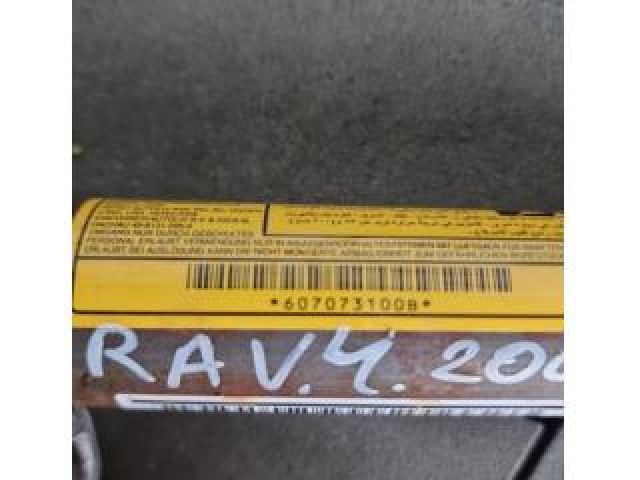 bontott TOYOTA RAV 4 Jobb Fejlégzsák