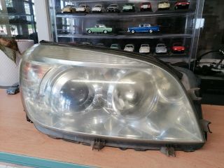 bontott TOYOTA RAV 4 Jobb Fényszóró