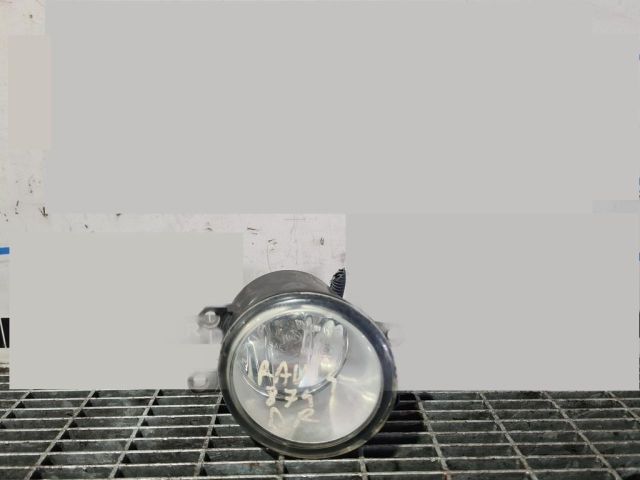 bontott TOYOTA RAV 4 Jobb Fényszóró