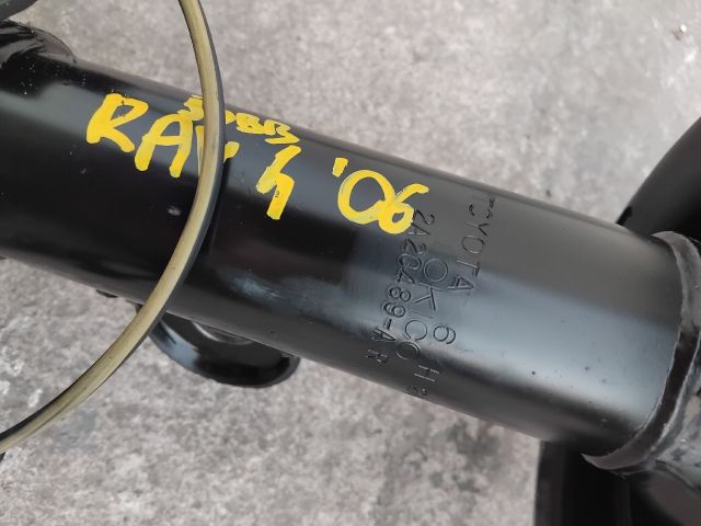 bontott TOYOTA RAV 4 Jobb Gólyaláb Csonkállvánnyal