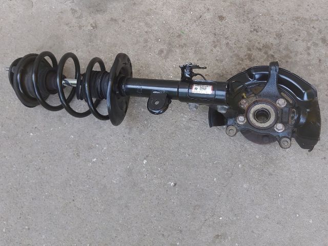 bontott TOYOTA RAV 4 Jobb Gólyaláb Csonkállvánnyal