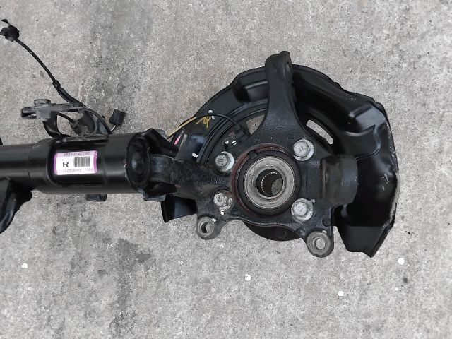 bontott TOYOTA RAV 4 Jobb Gólyaláb Csonkállvánnyal