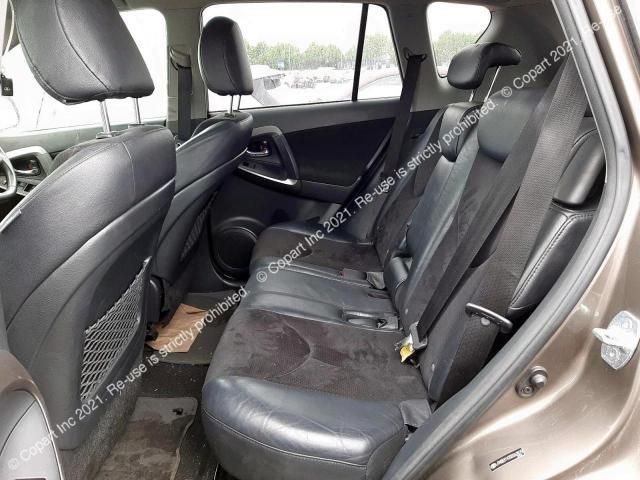 bontott TOYOTA RAV 4 Jobb hátsó Ajtó Kárpit