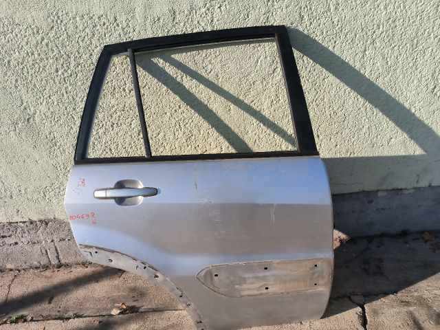 bontott TOYOTA RAV 4 Jobb hátsó Ajtó (Részeivel)
