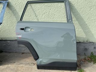bontott TOYOTA RAV 4 Jobb hátsó Ajtó (Részeivel)