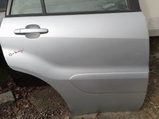 bontott TOYOTA RAV 4 Jobb hátsó Ajtó (Részeivel)