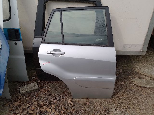 bontott TOYOTA RAV 4 Jobb hátsó Ajtó (Részeivel)