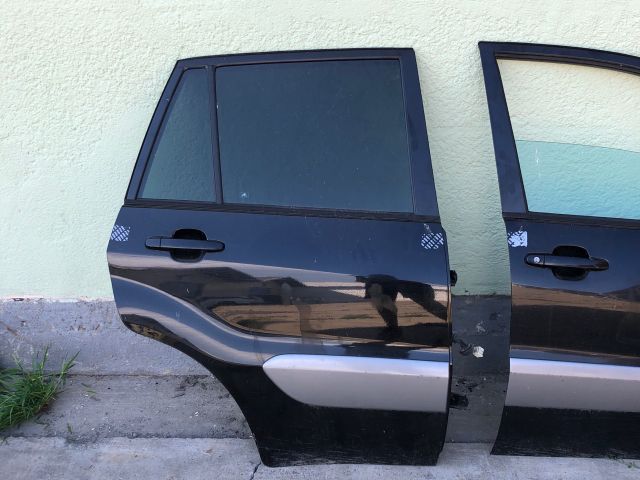 bontott TOYOTA RAV 4 Jobb hátsó Ajtó (Üres lemez)