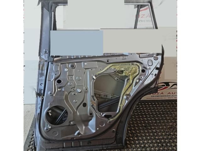 bontott TOYOTA RAV 4 Jobb hátsó Ajtó (Üres lemez)