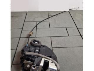 bontott TOYOTA RAV 4 Jobb hátsó Ajtózár