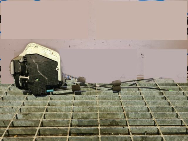 bontott TOYOTA RAV 4 Jobb hátsó Ajtózár