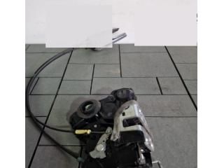 bontott TOYOTA RAV 4 Jobb hátsó Ajtózár