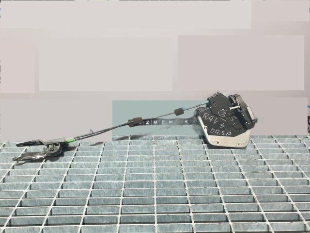 bontott TOYOTA RAV 4 Jobb hátsó Ajtózár