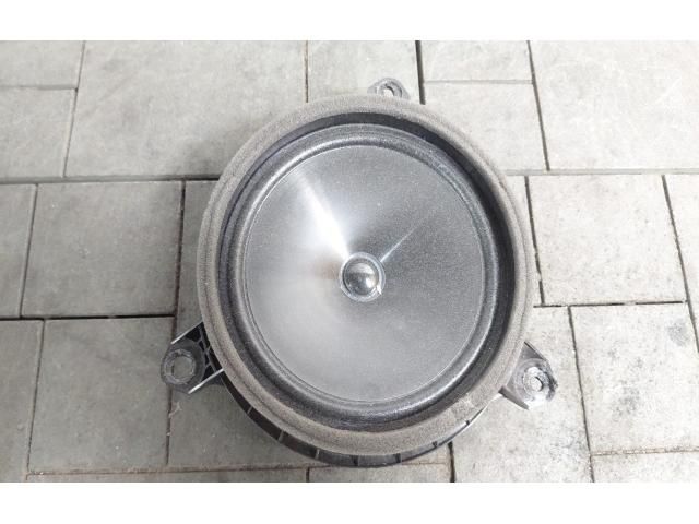 bontott TOYOTA RAV 4 Jobb hátsó Hangszóró