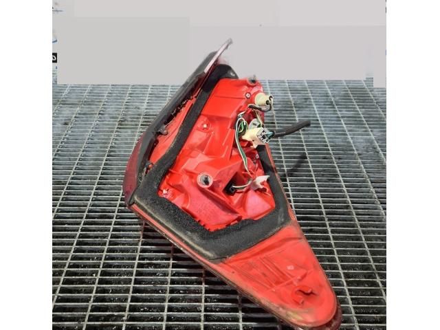 bontott TOYOTA RAV 4 Jobb Hátsó Lámpa