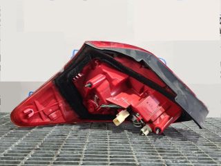bontott TOYOTA RAV 4 Jobb Hátsó Lámpa