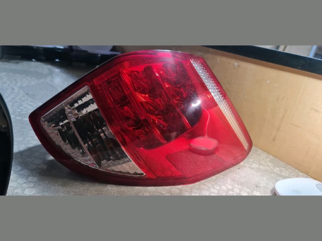 bontott TOYOTA RAV 4 Jobb Hátsó Lámpa