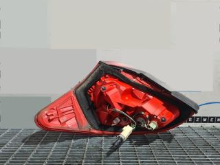 bontott TOYOTA RAV 4 Jobb Hátsó Lámpa