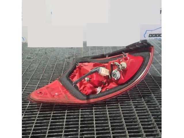 bontott TOYOTA RAV 4 Jobb Hátsó Lámpa