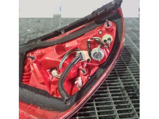 bontott TOYOTA RAV 4 Jobb Hátsó Lámpa