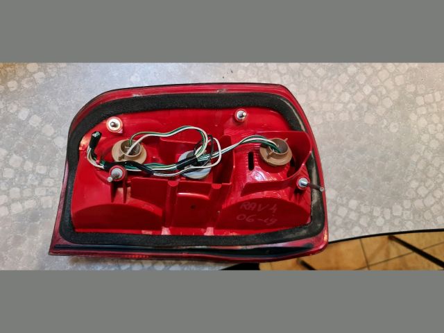 bontott TOYOTA RAV 4 Jobb Hátsó Lámpa