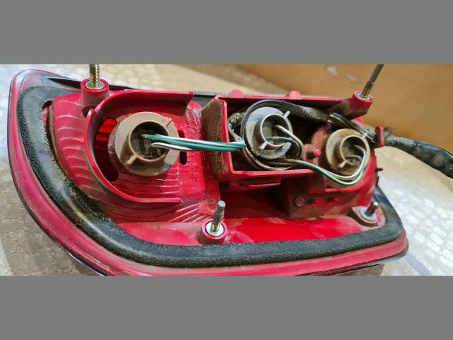 bontott TOYOTA RAV 4 Jobb Hátsó Lámpa