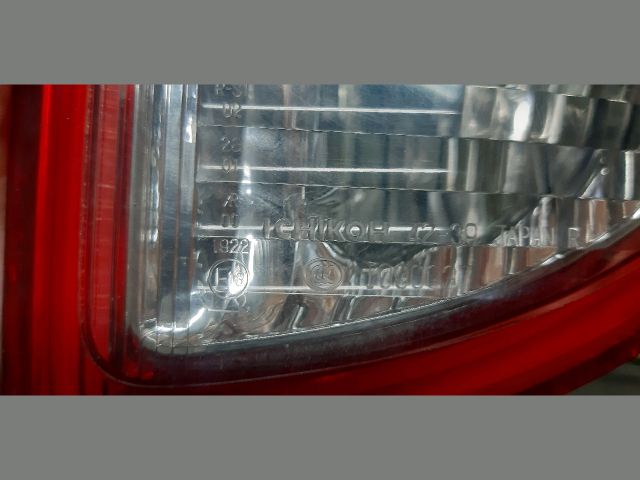 bontott TOYOTA RAV 4 Jobb Hátsó Lámpa