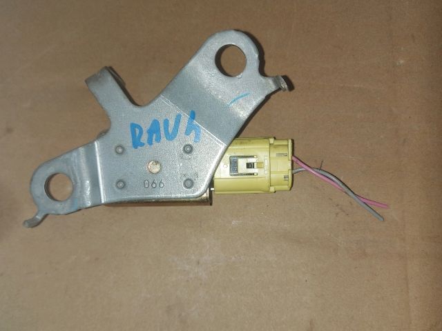 bontott TOYOTA RAV 4 Jobb hátsó Oldal Ütközés Érzékelő