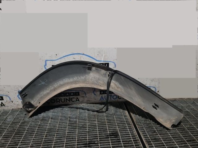 bontott TOYOTA RAV 4 Jobb hátsó Sárvédő Díszléc