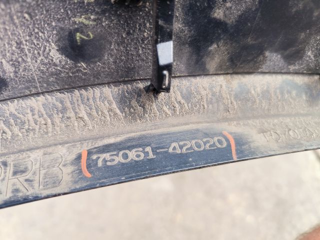 bontott TOYOTA RAV 4 Jobb hátsó Sárvédő Szélesítő